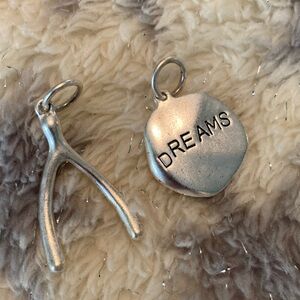 J.Jill vintage Silver Wishbone and Dreams Pendant Set, very boho chic! 🩷💜🩵🩷💜🩵
